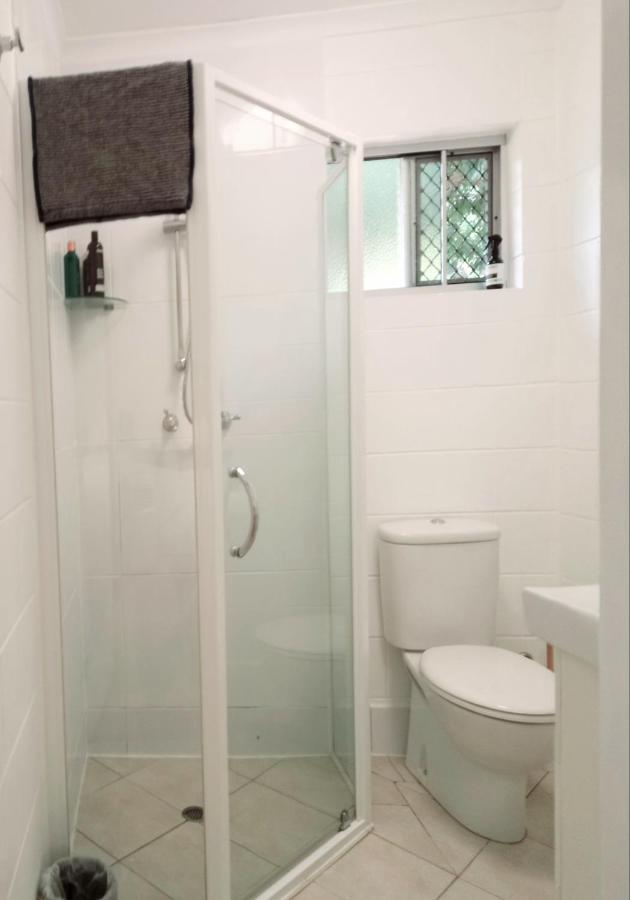 J & Ella'S Holiday House - 2 Bedroom, 2 Bathroom Home Cooktown Exterior foto